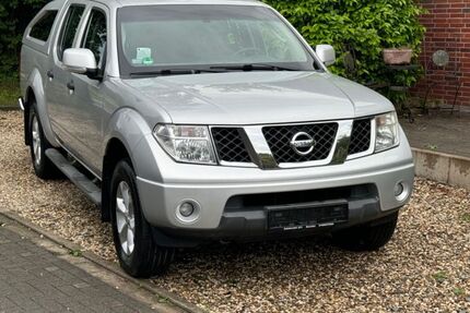 Nissan Navara 173.000 km 12.950 &euro; Gescher 48712