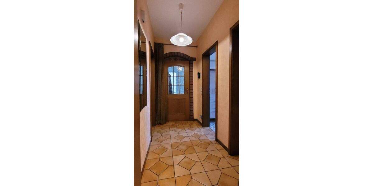 Mehrfamilienhaus, Wohnhaus Velen Ramsdorf - 7 Zimmer, 194 m&sup2;, 375.000&euro; | Angebot:25851557