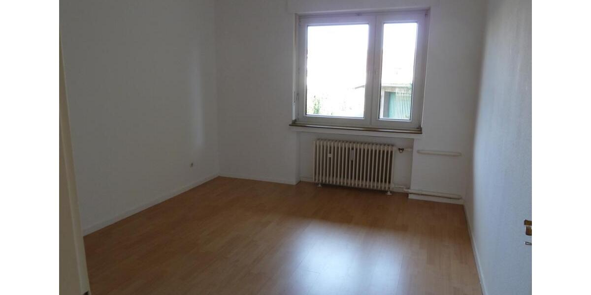 Erdgeschoßwohnung Voerde (Niederrhein) - 2 Zimmer, 60 m&sup2;, 600&euro; | Angebot:26030048