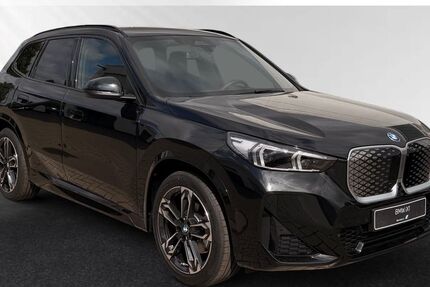 BMW iX1 4.000 km 51.790 &euro; Wesel 46485