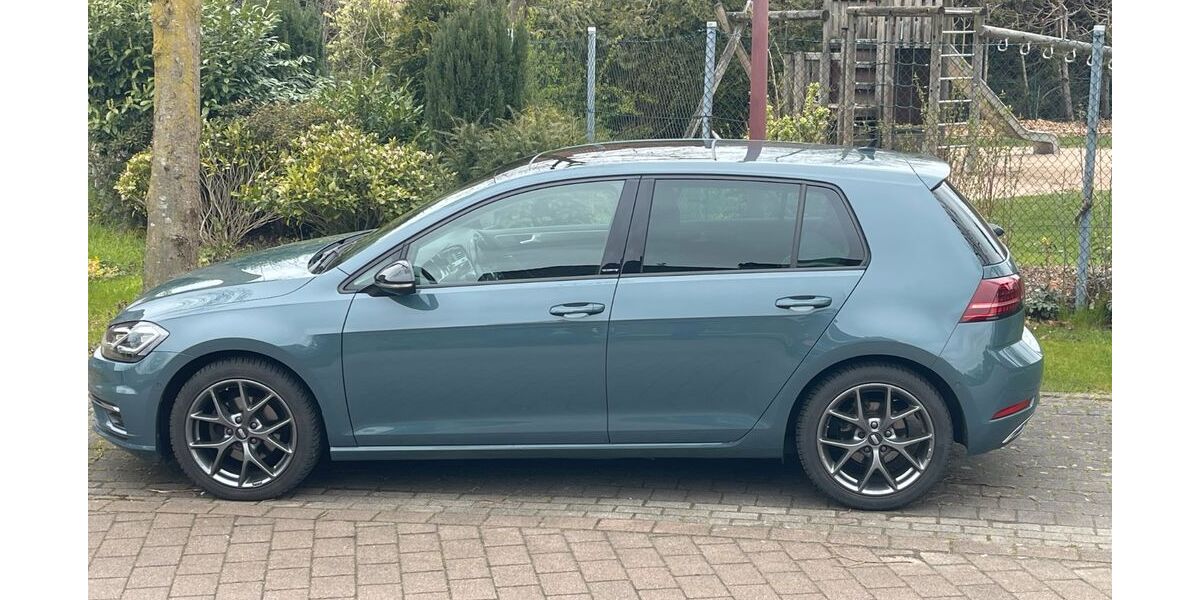 VW Golf 108.300 km 14.670 &euro; Gescher 48712