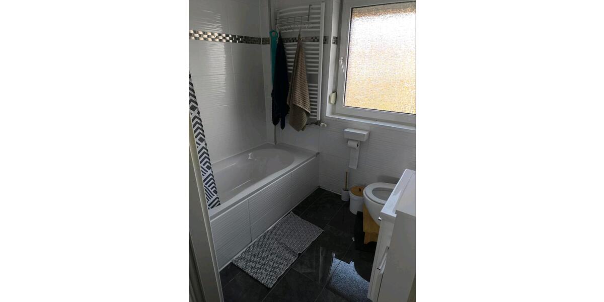Reihenhaus Emmerich am Rhein - 4 Zimmer, 80 m&sup2;, 220.000&euro; | Angebot:26186487