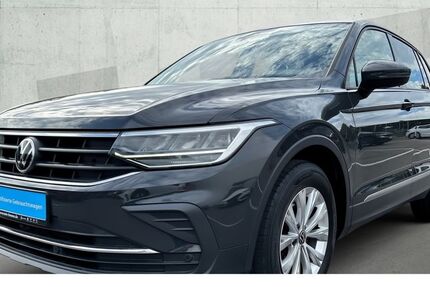 VW Tiguan 124.433 km 21.950 &euro; Borken 46325
