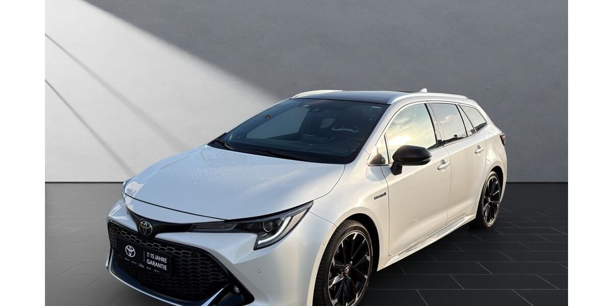 Toyota Corolla 63.000 km 25.950 &euro; Wesel 46485