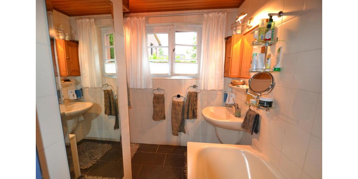 Einfamilienhaus Schermbeck - 5.5 Zimmer, 156 m&sup2;, 1.650&euro; | Angebot:24679226