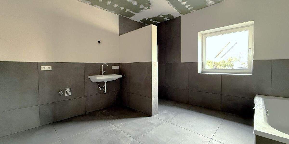 Etagenwohnung Borken Weseke - 5 Zimmer, 135 m&sup2;, 389.000&euro; | Angebot:25690467