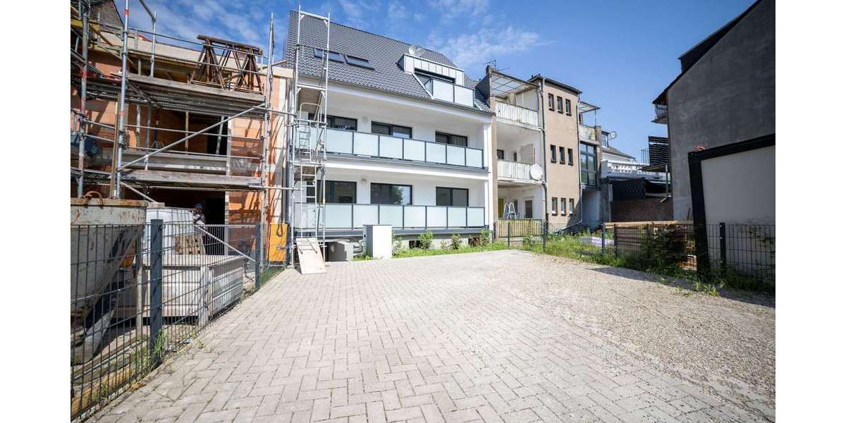 Etagenwohnung Emmerich - 3 Zimmer, 84 m&sup2;, 245.000&euro; | Angebot:27281483