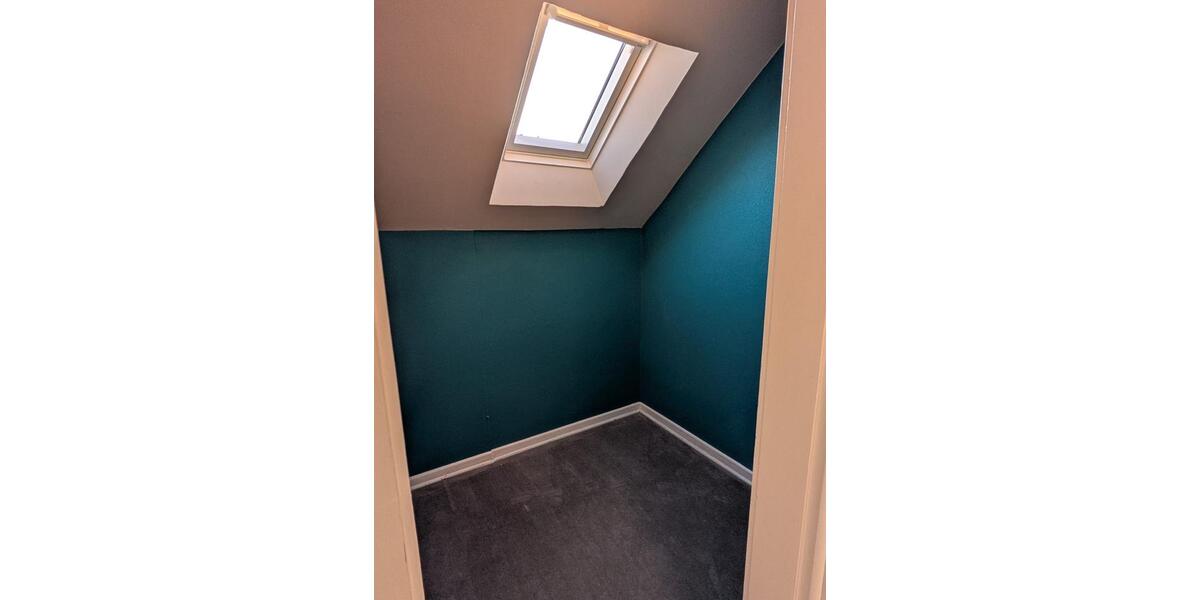 Dachgeschoßwohnung Wesel Bislich - 3 Zimmer, 72 m&sup2;, 116.000&euro; | Angebot:25649505