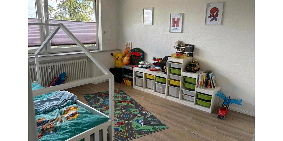 Etagenwohnung Wesel Fusternberg - 4.5 Zimmer, 92 m&sup2;, 200.000&euro; | Angebot:26393699