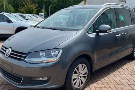 VW Sharan 230.333 km 13.566 &euro; Wesel 46485