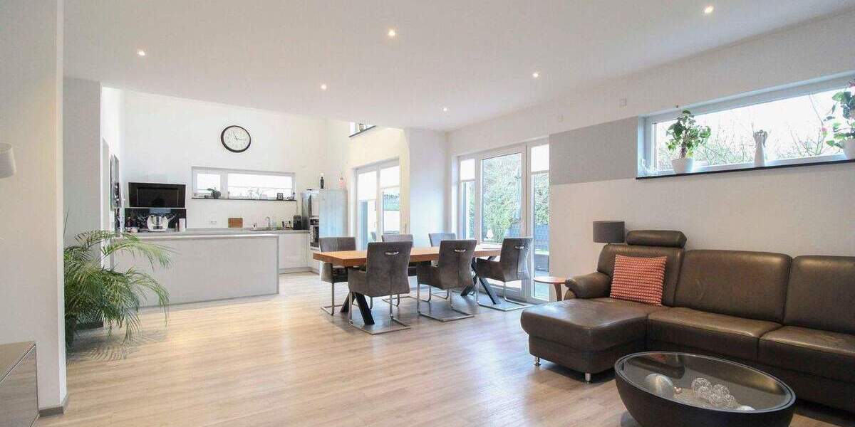 Einfamilienhaus Rees - 6 Zimmer, 690.000&euro; | Angebot:25736913