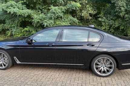 BMW 750 170.000 km 29.900 &euro; Emmerich Am Rhein 46446
