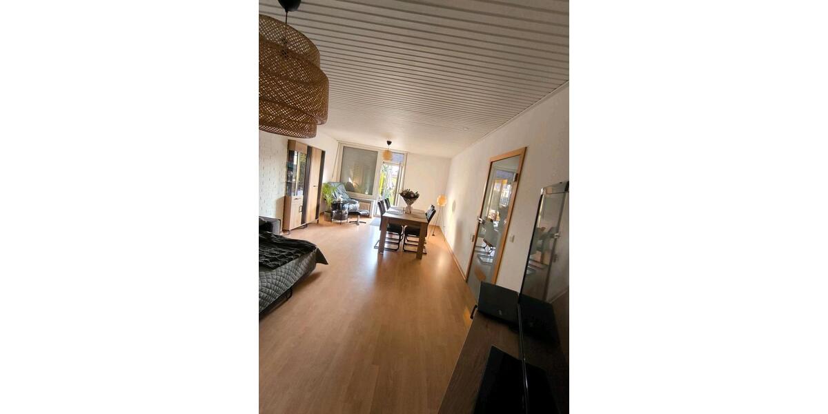 Reihenhaus Emmerich am Rhein - 4 Zimmer, 80 m&sup2;, 220.000&euro; | Angebot:26186487