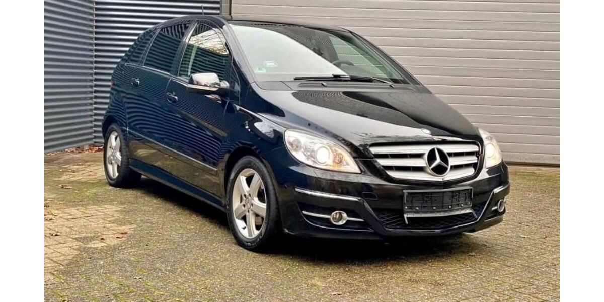 Mercedes-Benz B 200 197.530 km 4.300 &euro; Emmerich 46446