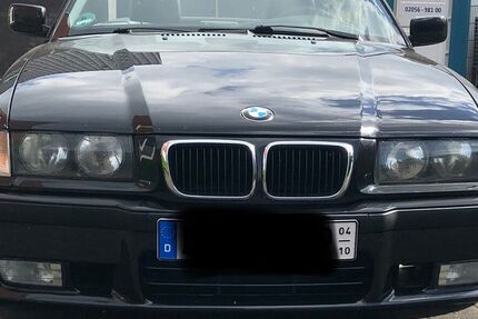 BMW 318 163.000 km 9.500 &euro; Hamminkeln 46499