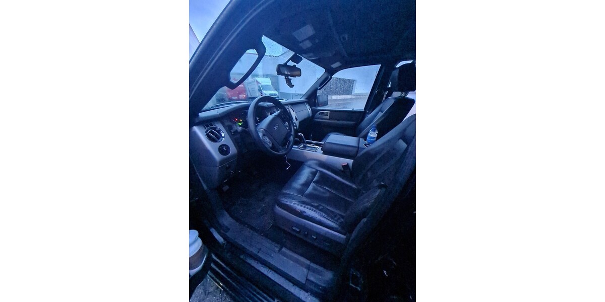 Ford Expedition 237.000 km 15.000 &euro; Bocholt 46395