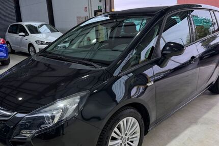 Opel Zafira 94.000 km 8.990 &euro; Hünxe 46569