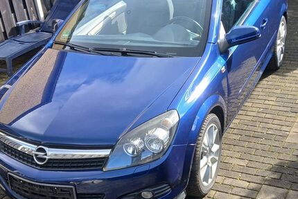 Opel Astra 197.000 km 4.500 &euro; Emmerich 46446