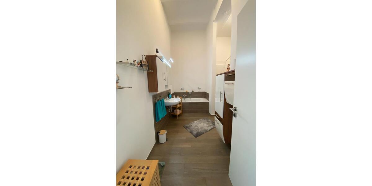 Erdgeschoßwohnung Wesel Fusternberg - 3 Zimmer, 105 m&sup2;, 1.500&euro; | Angebot:26099678