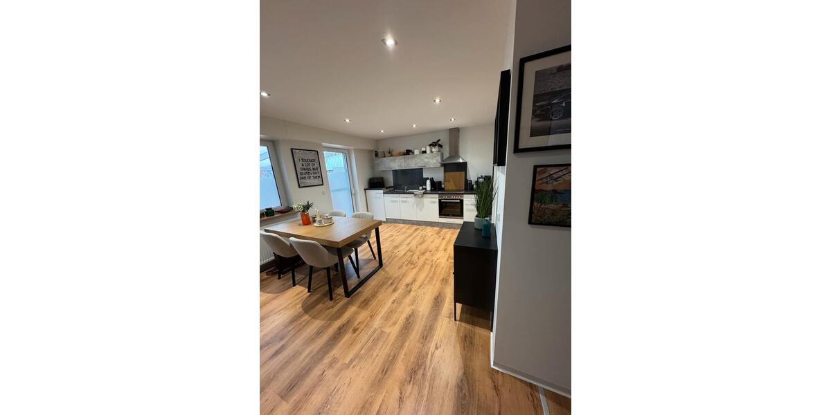 Reihenhaus Rhede - 6 Zimmer, 169 m&sup2;, 379.000&euro; | Angebot:25589854