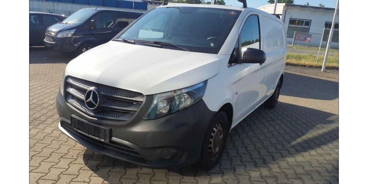 Mercedes-Benz Vito 248.000 km 8.999 &euro; Hamminkeln 46499