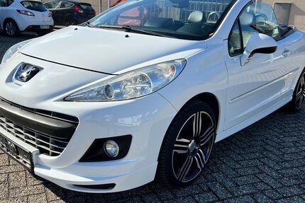 Peugeot 207 150.000 km 1.950 &euro; Bocholt 46395