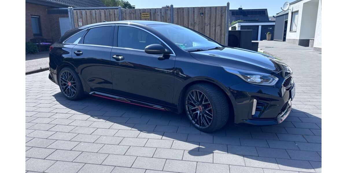 Kia pro ceed / ProCeed 71.000 km 21.500 &euro; Vreden 48691