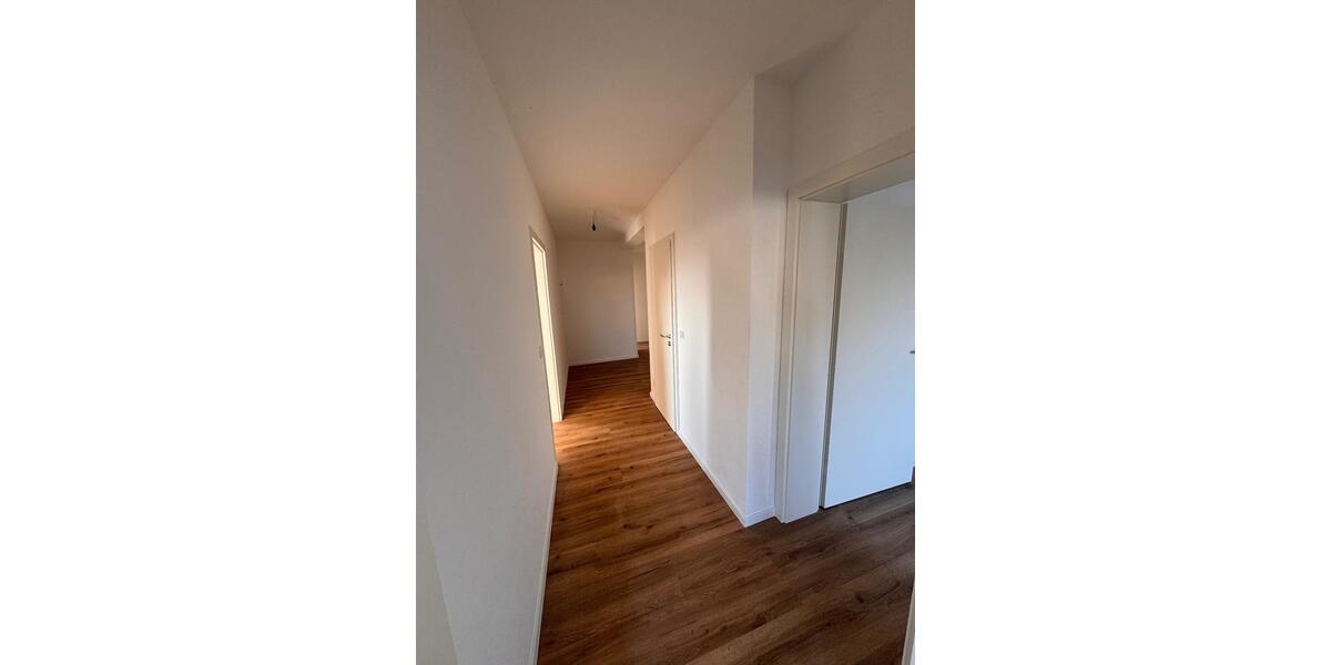 Erdgeschoßwohnung Wesel Fusternberg - 3.5 Zimmer, 91 m&sup2;, 1.250&euro; | Angebot:25907483