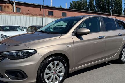 Fiat Tipo 81.700 km 10.900 &euro; Bocholt 46395