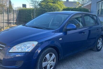 Kia ceed / Ceed 318.000 km 790 &euro; Borken 46325
