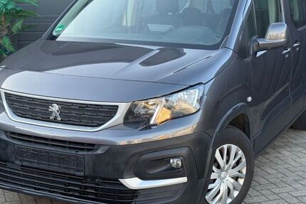 Peugeot Rifter 196.120 km 8.899 &euro; Borken 46325