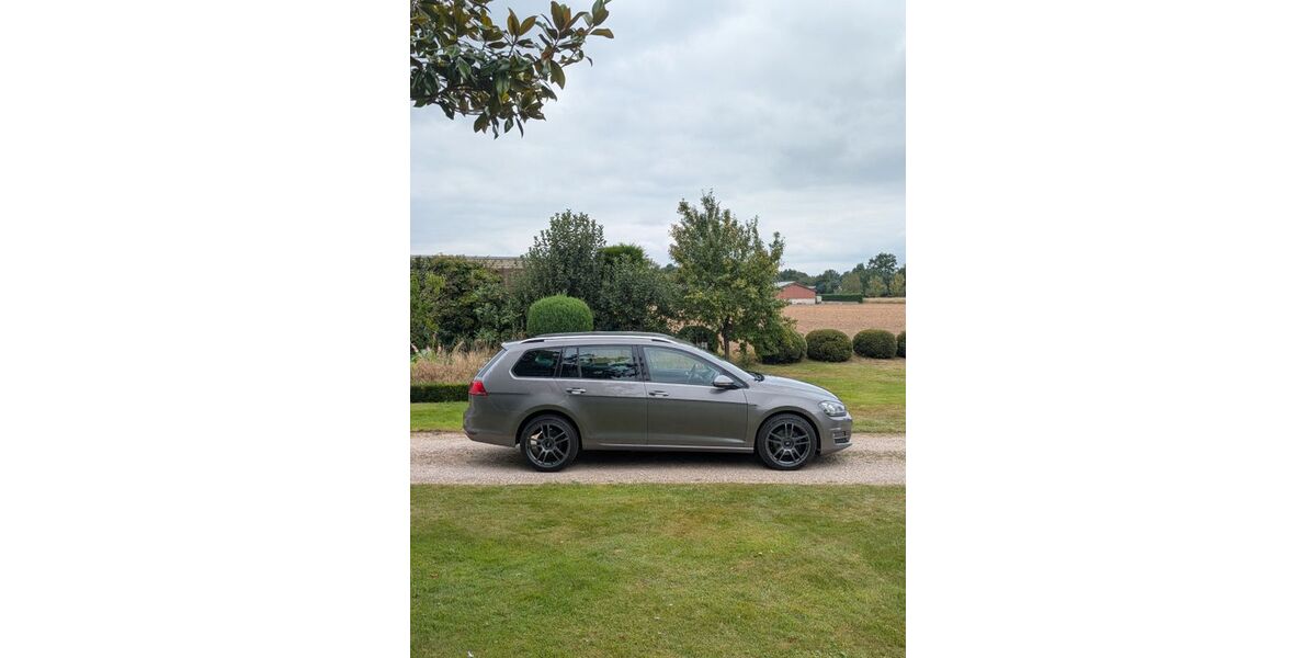 VW Golf 149.012 km 10.899 &euro; Bocholt 46399