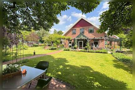 Haus Bocholt Feldmark - 5 Zimmer, 252 m&sup2;, 2.289.000&euro; | Angebot:26822646