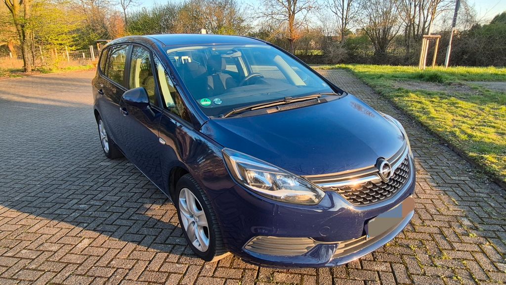 Opel Zafira Tourer 144.000 km 10.000 &euro; Voerde 46562