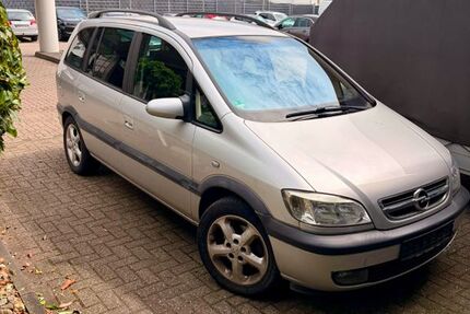 Opel Zafira 111.000 km 2.200 &euro; Rhede 46414