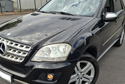 Mercedes-Benz ML 280 168.000 km 12.900 &euro; Voerde 46562