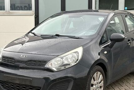 Kia Rio 335.000 km 1.950 &euro; Borken 46325