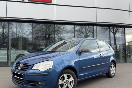 VW Polo 99.880 km 1.790 &euro; Voerde 46562