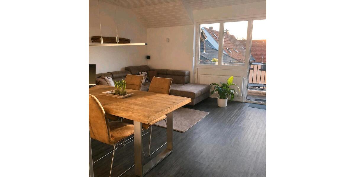 Dachgeschoßwohnung Emmerich am Rhein - 2 Zimmer, 60 m&sup2;, 159.000&euro; | Angebot:26677851