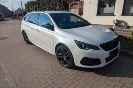 Peugeot 308 97.000 km 8.200 &euro; Raesfeld 46348