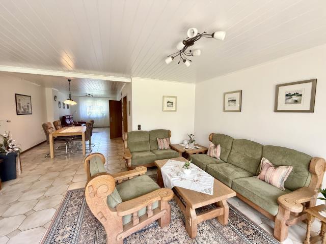 Reihenhaus Bocholt Feldmark - 5 Zimmer, 145 m&sup2;, 1.900&euro; | Angebot:25811167