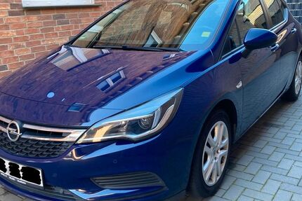 Opel Astra 61.949 km 12.500 &euro; Bocholt 46395