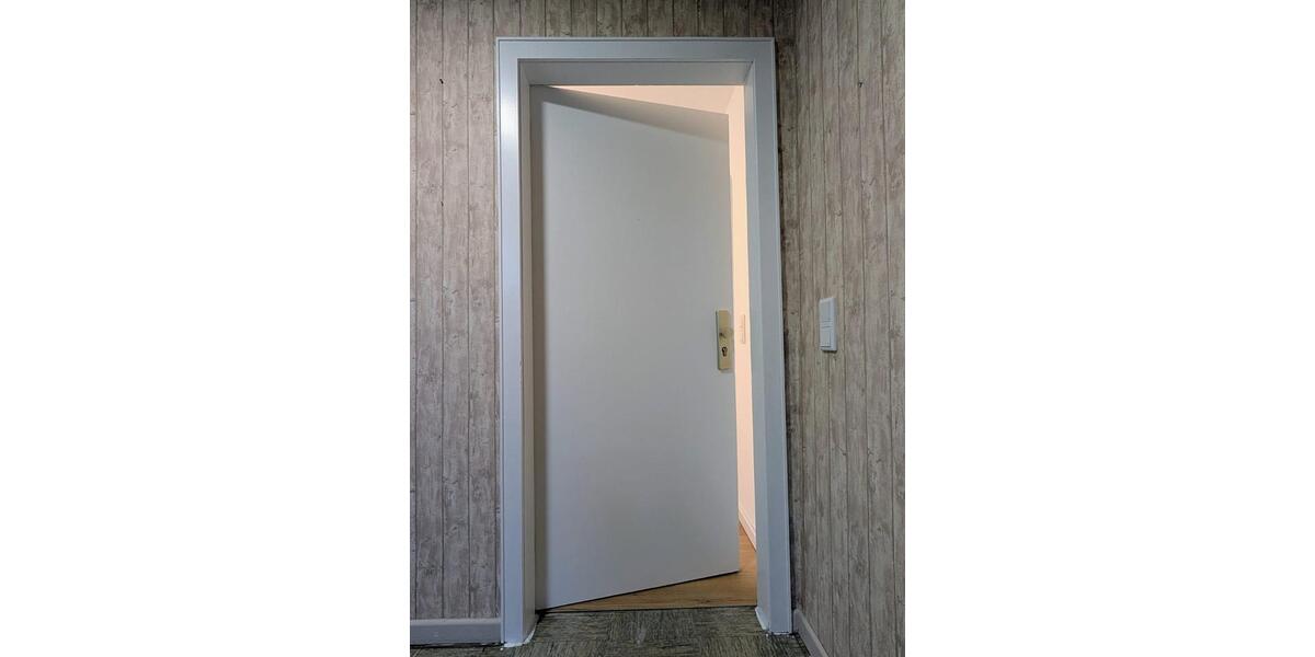 Dachgeschoßwohnung Wesel Bislich - 3 Zimmer, 72 m&sup2;, 116.000&euro; | Angebot:25649505