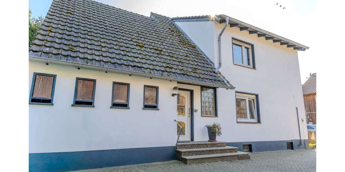 Einfamilienhaus Emmerich am Rhein - 6 Zimmer, 150 m&sup2;, 385.000&euro; | Angebot:25837692