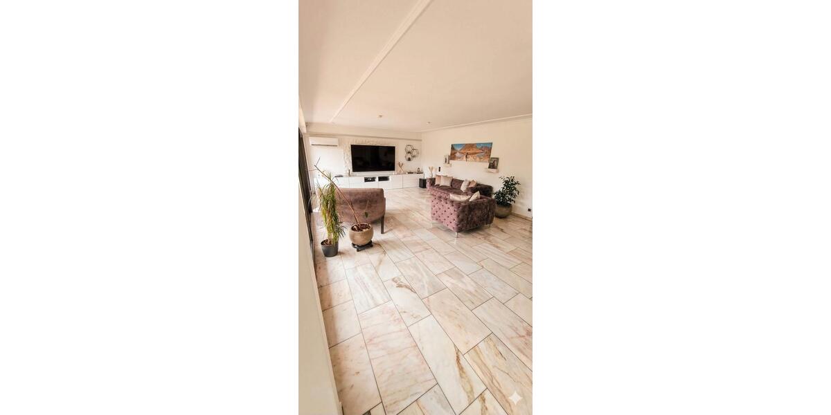 Einfamilienhaus Wesel - 8 Zimmer, 200 m&sup2;, 2.950&euro; | Angebot:26595947